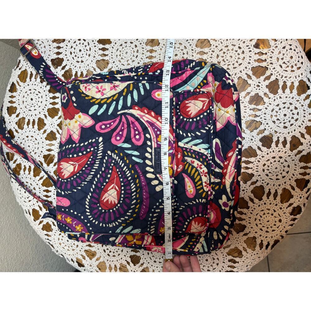 Vera Bradley quilted handbag with adjustable strap in excellent condition - Picture 8 of 9